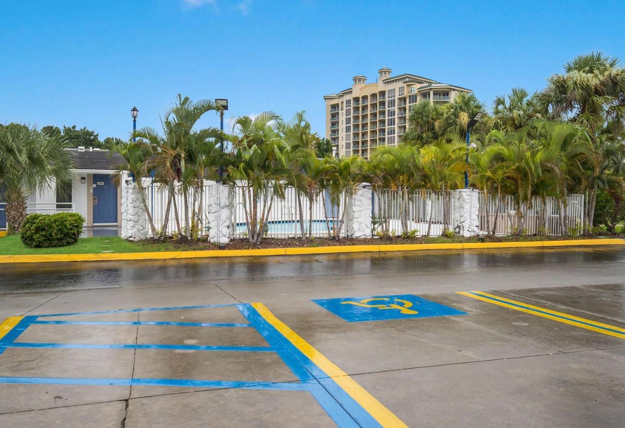 Motel 6-Fort Myers, Fl Норт Форт Майерс Екстериор снимка