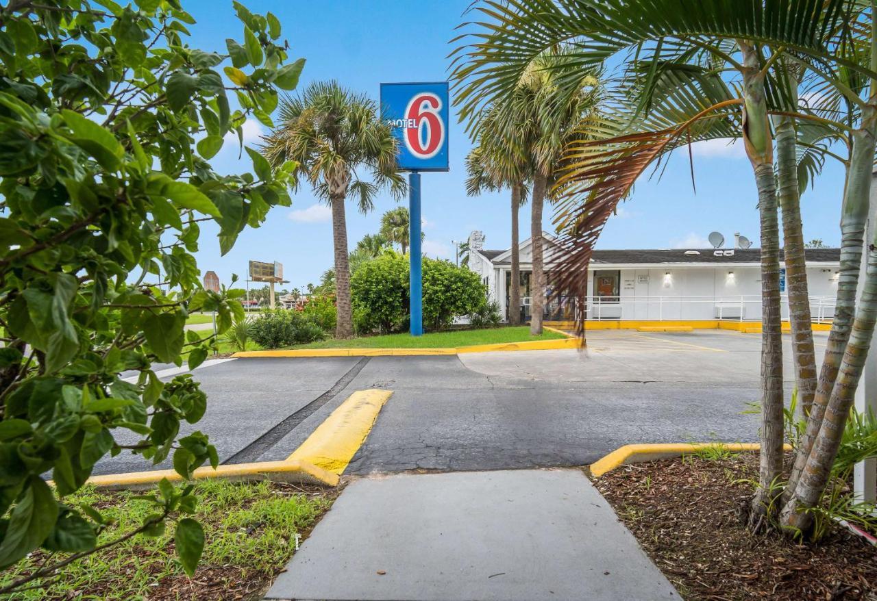 Motel 6-Fort Myers, Fl Норт Форт Майерс Екстериор снимка