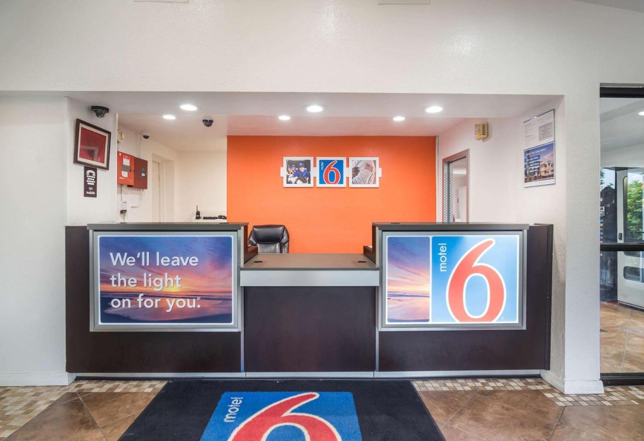 Motel 6-Fort Myers, Fl Норт Форт Майерс Екстериор снимка