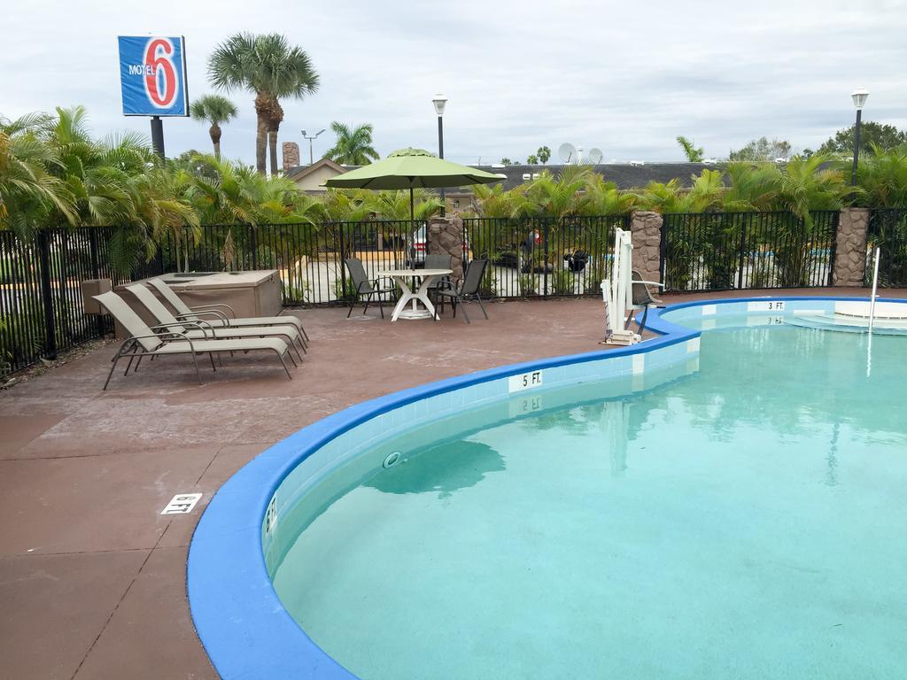 Motel 6-Fort Myers, Fl Норт Форт Майерс Екстериор снимка