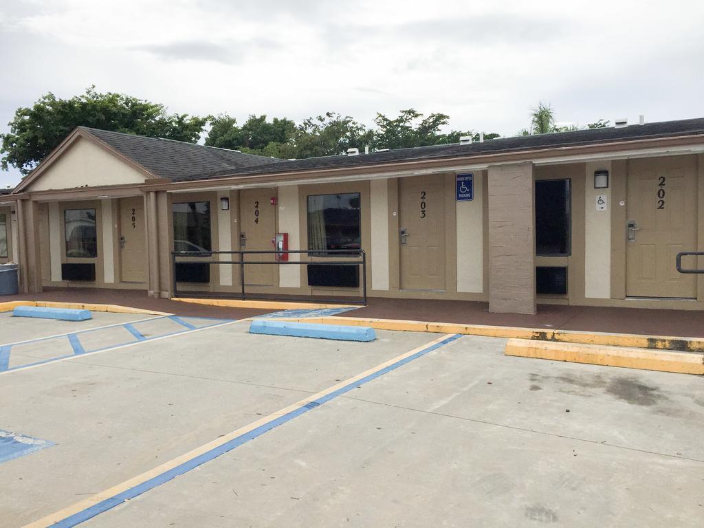 Motel 6-Fort Myers, Fl Норт Форт Майерс Екстериор снимка